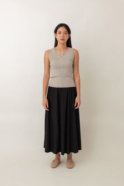 Olivia is your go-to for a chic, everyday look. With its ribbed texture and comfy stretch, this fitted top hugs your curves perfectly. The notched neckline adds a touch of flair, giving it a polished edge. Style it with jeans for a laid-back vibe or pair it with a skirt for a more dressed-up look.